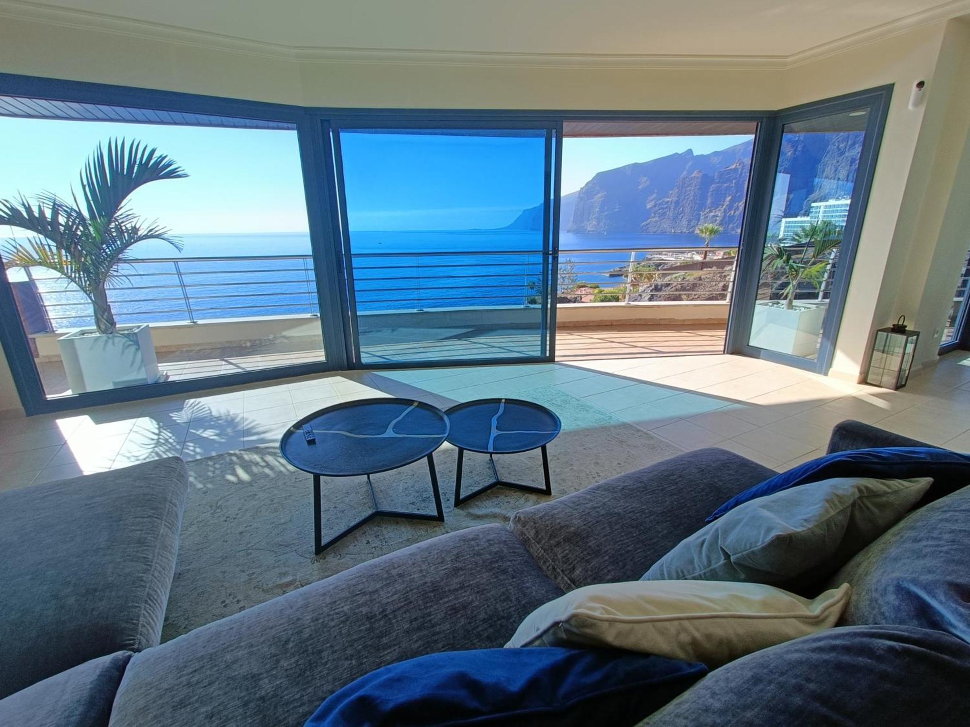 Luxury Los Gigantes Apartment Puerto de Santiago  Exteriör bild